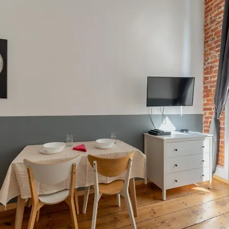 Apartment All Saint's - Blisko Centrum, Wyspy - By Spaceapart Wroclaw